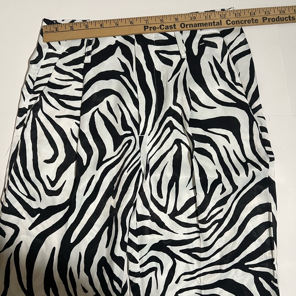 Bershka Satin Zebra Pattern Trousers - Picture 5 of 9
